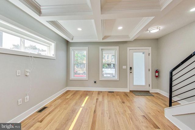 1124 OWEN PL NE, Washington, DC 20002