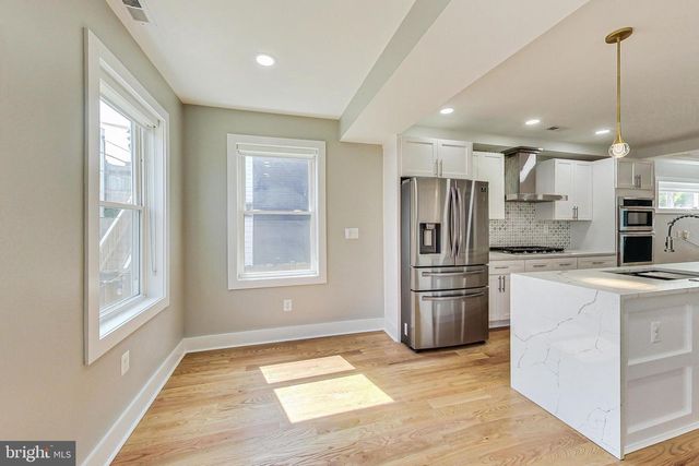 1124 OWEN PL NE, Washington, DC 20002