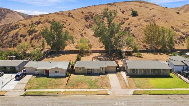 1419 Morgan, San Bernardino, CA 92407