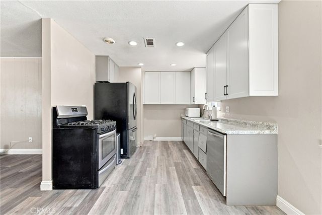 1419 Morgan, San Bernardino, CA 92407