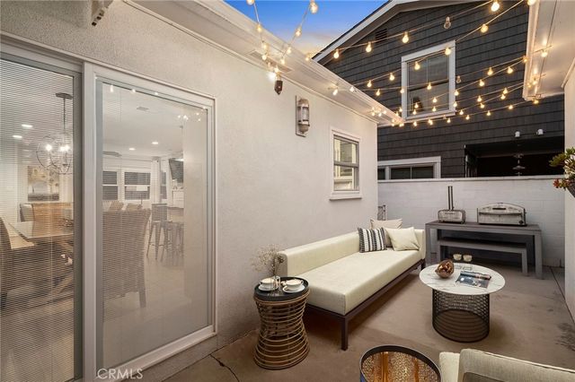 2049 E Ocean Boulevard, Newport Beach, CA 92661
