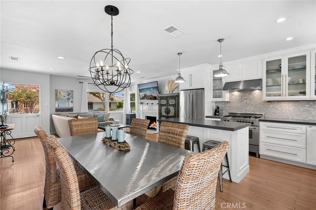 2049 E Ocean Boulevard, Newport Beach, CA 92661