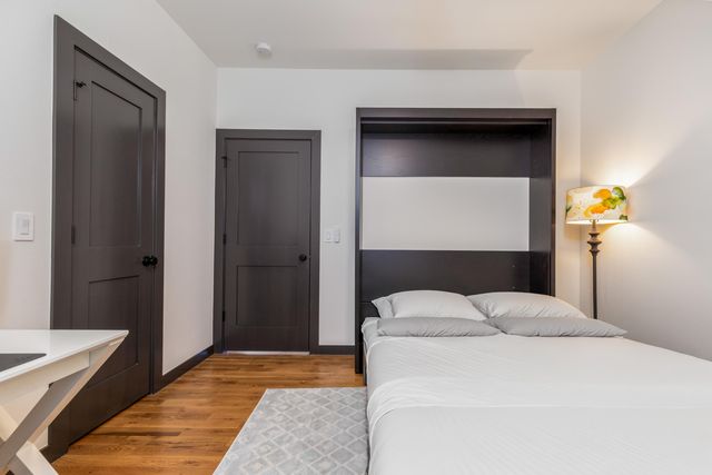 88 Circle Drive, Monkey Island, OK 74331