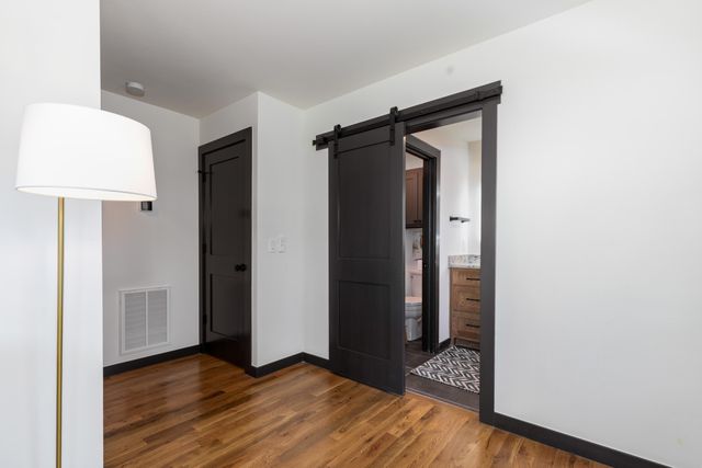 88 Circle Drive, Monkey Island, OK 74331