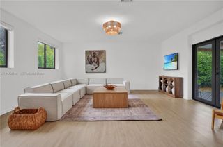 125 NE 150th Street, Miami, FL 33161