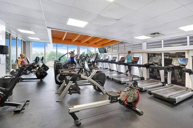 1717 N Bayshore Drive A2056, Miami, FL 33132