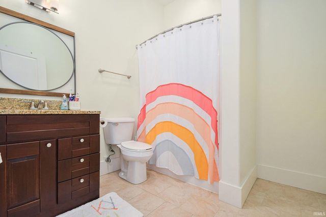 100 W Market St Ste 2C, Warsaw, IN 46580