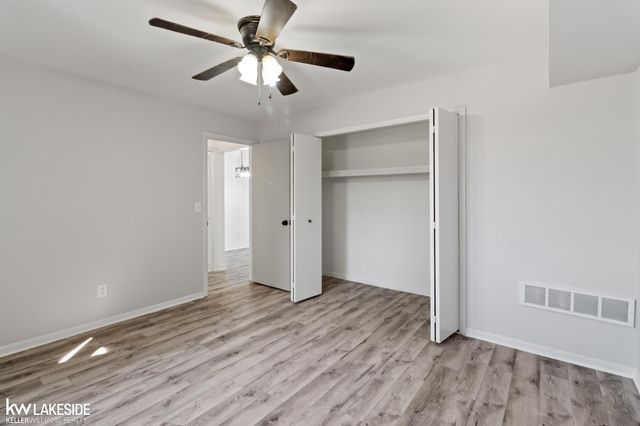 43244 Mound Road, Sterling Heights, MI 48314