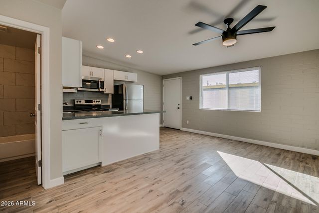 1008 S MARIANA Street Apt 3, Tempe, AZ 85281