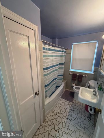 7110 AKRON ST, Philadelphia, PA 19149