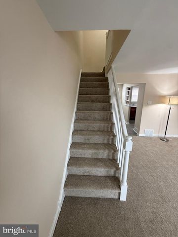 7110 AKRON ST, Philadelphia, PA 19149