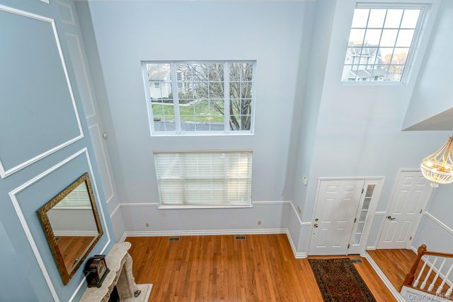 45 Halley Lane, Miller Place, NY 11764