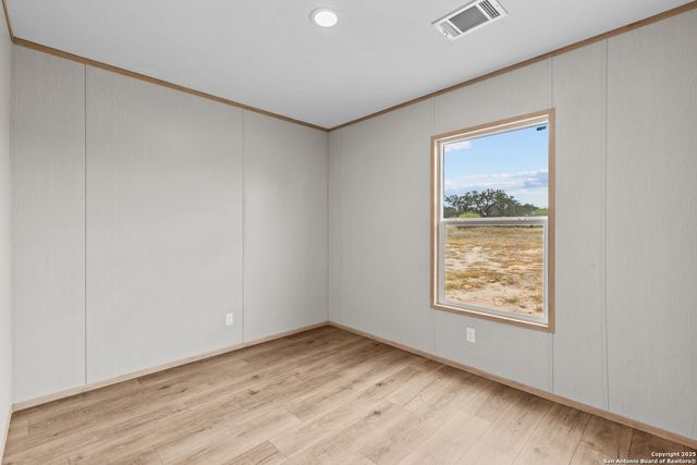 2284 Stevens Rd, Somerset, TX 78069