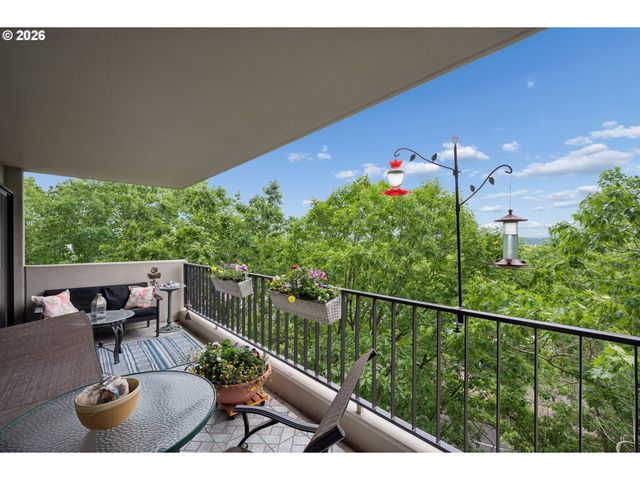 2221 Sw 1ST Ave 623, Portland, OR 97201