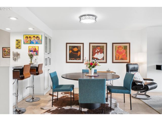 2221 Sw 1ST Ave 623, Portland, OR 97201