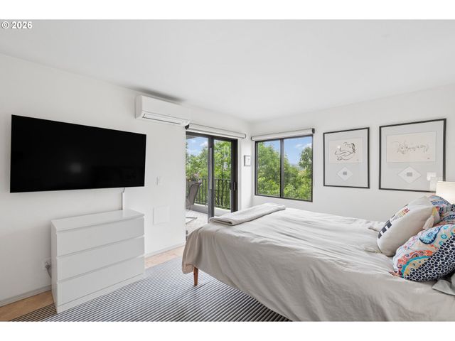 2221 Sw 1ST Ave 623, Portland, OR 97201