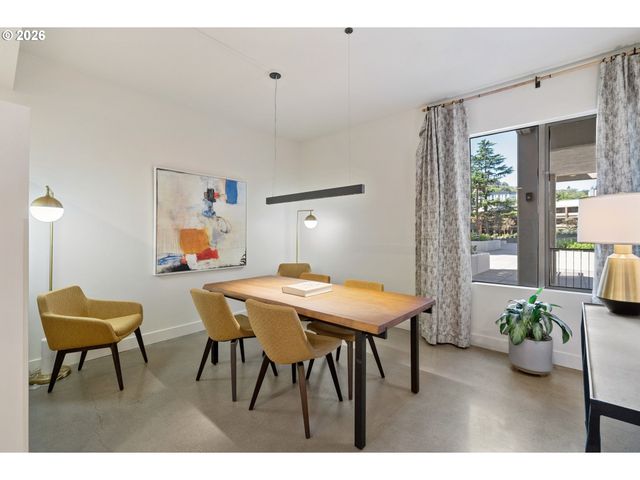 2221 Sw 1ST Ave 623, Portland, OR 97201