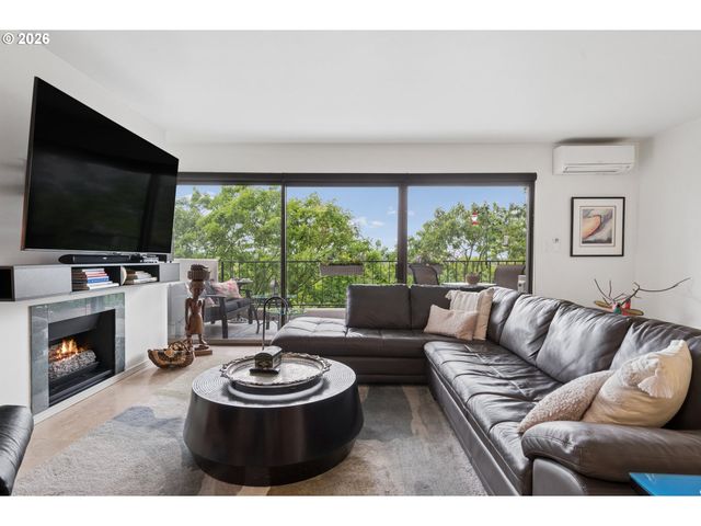 2221 Sw 1ST Ave 623, Portland, OR 97201