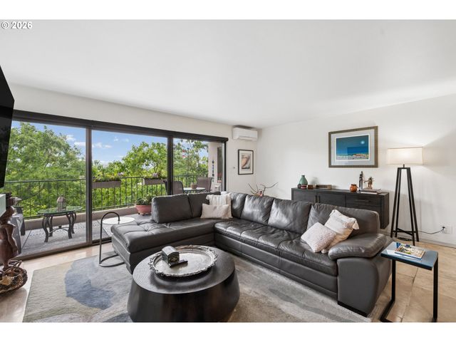2221 Sw 1ST Ave 623, Portland, OR 97201