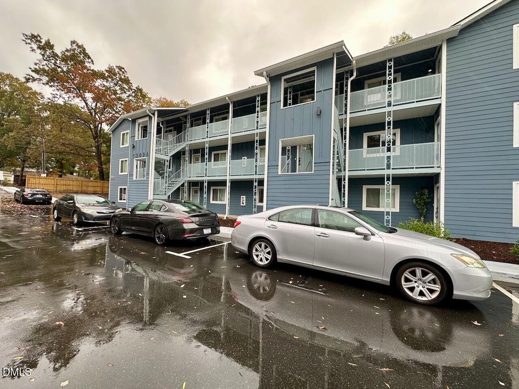 1309 Hudson Avenue A16, Durham, NC 27705