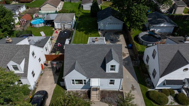 5416 W 88th Street, Oak Lawn, IL 60453