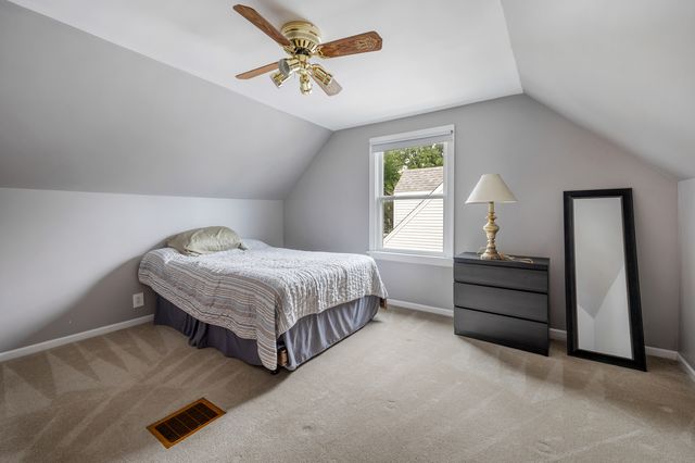 5416 W 88th Street, Oak Lawn, IL 60453