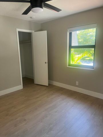 1728 NE 2nd Avenue 2, Fort Lauderdale, FL 33305