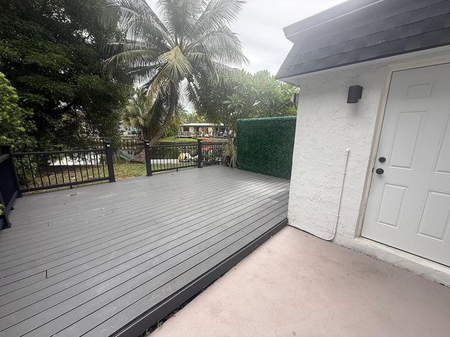 1728 NE 2nd Avenue 2, Fort Lauderdale, FL 33305