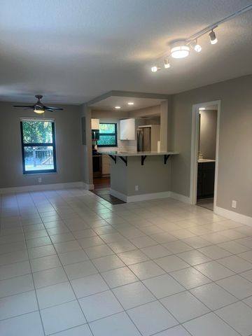 1728 NE 2nd Avenue 2, Fort Lauderdale, FL 33305