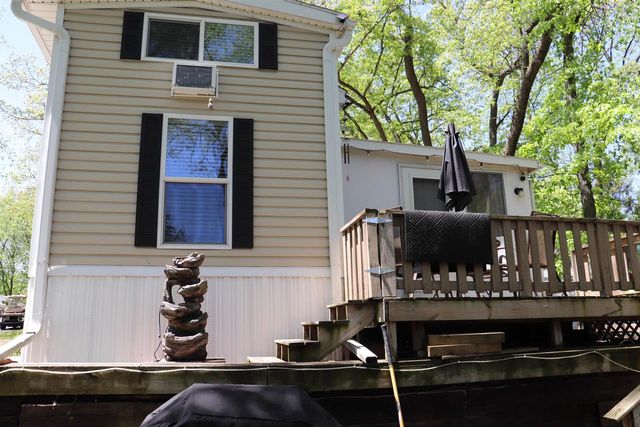 247 Leisure Way, Edgerton, WI 53534