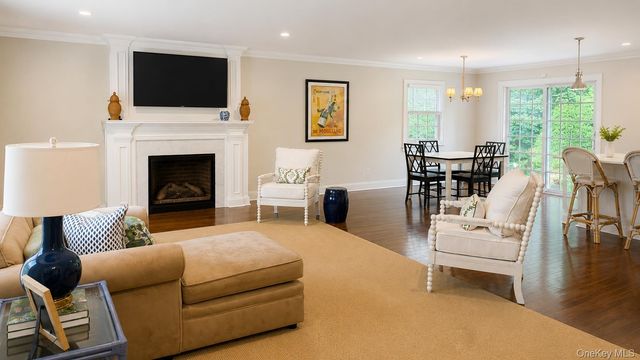 205 Meadbrook Road, Garden City, NY 11530