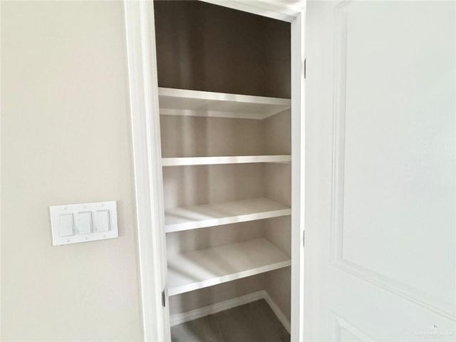 196 Farrell Road 2, Weslaco, TX 78596