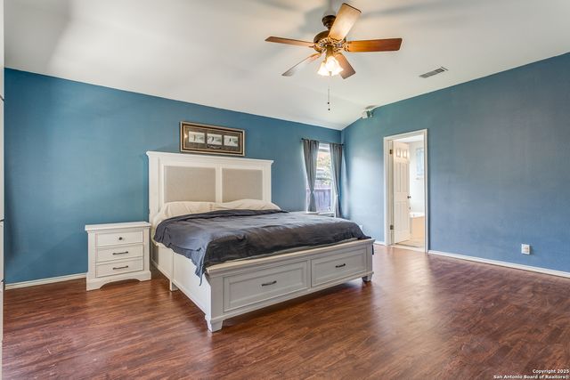 14318 Markham Ln, San Antonio, TX 78247