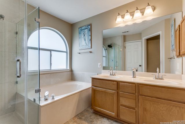 14318 Markham Ln, San Antonio, TX 78247