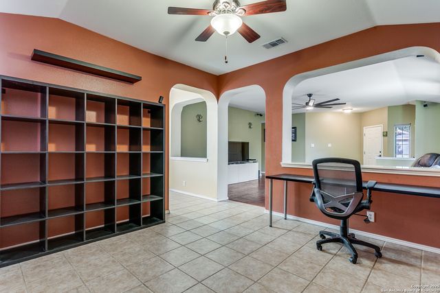 14318 Markham Ln, San Antonio, TX 78247