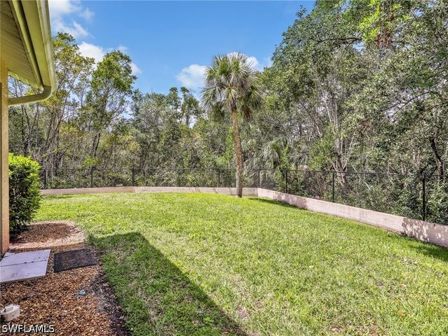 3515 Avion Woods CT 801, Naples, FL 34104