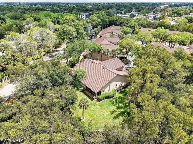 3515 Avion Woods CT 801, Naples, FL 34104