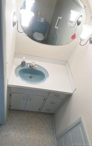 45301 N Branch Street, Macomb Twp, MI 48042