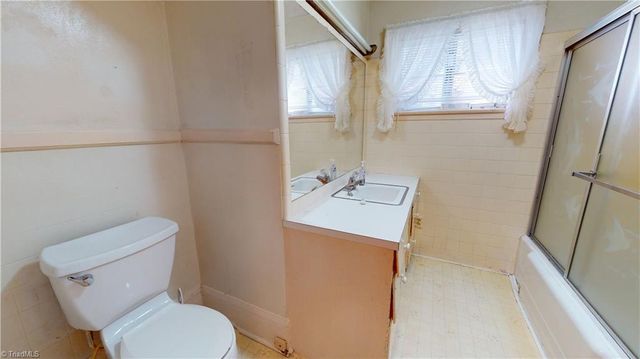 602 Main S Street, Dobson, NC 27017