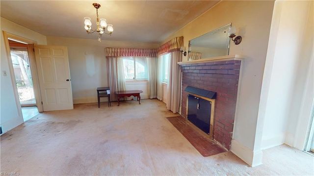 602 Main S Street, Dobson, NC 27017