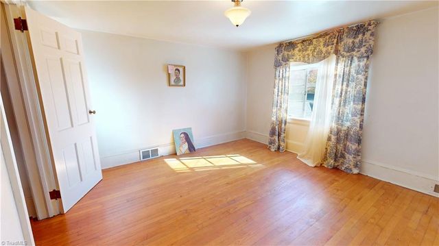 602 Main S Street, Dobson, NC 27017