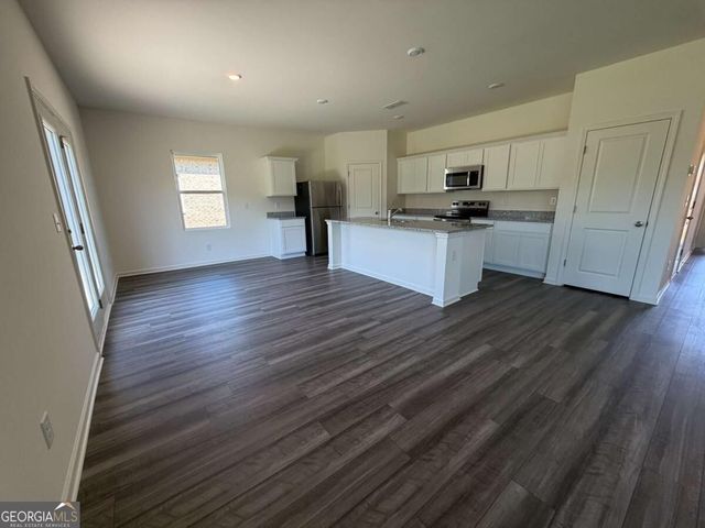 605 Lipari Court, Mcdonough, GA 30253