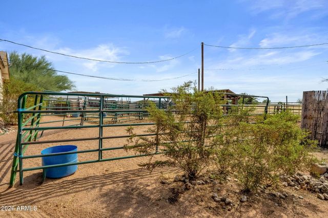 2141 N PLAZA Drive, Apache Junction, AZ 85120