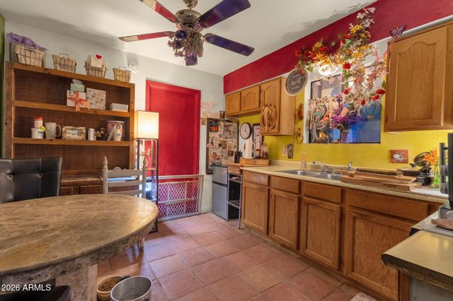 2141 N PLAZA Drive, Apache Junction, AZ 85120