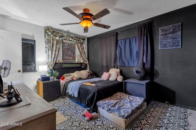 2141 N PLAZA Drive, Apache Junction, AZ 85120