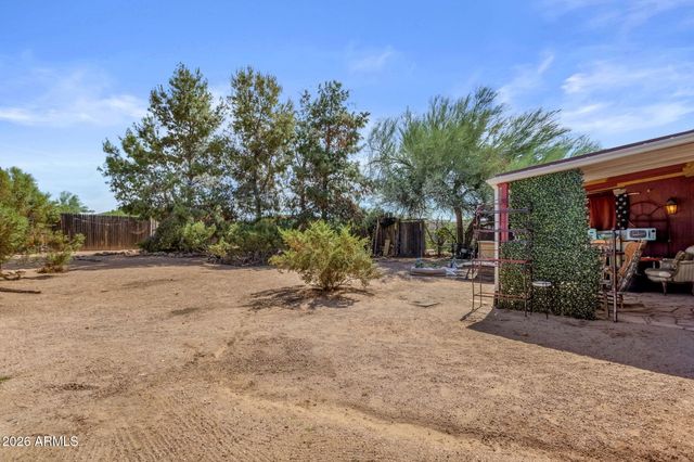 2141 N PLAZA Drive, Apache Junction, AZ 85120