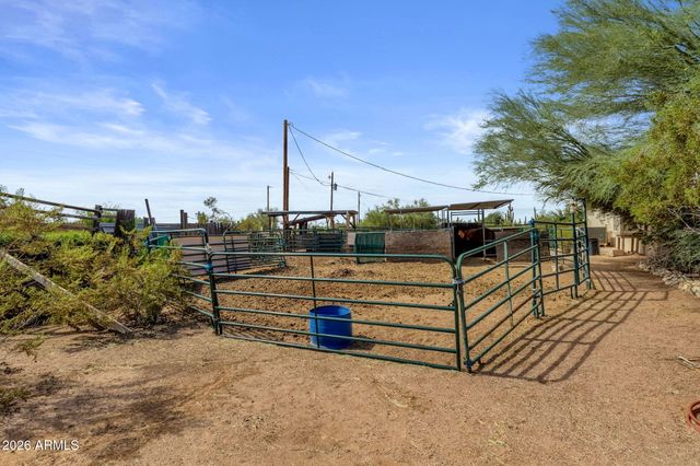 2141 N PLAZA Drive, Apache Junction, AZ 85120