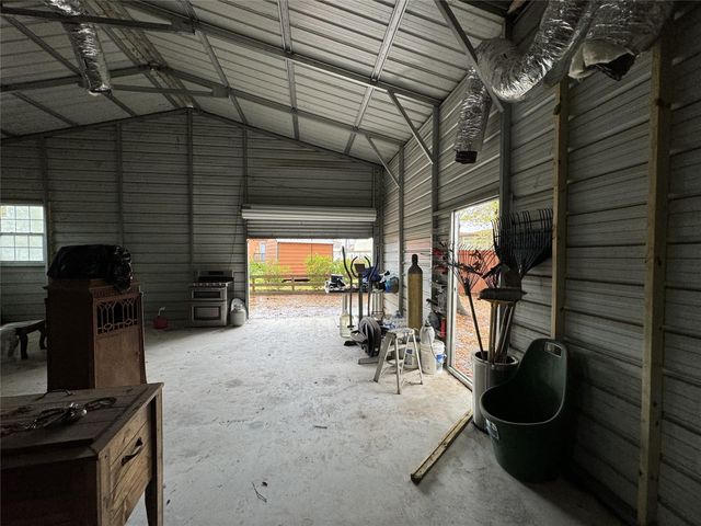 200 Lagoon Drive, Point Blank, TX 77364