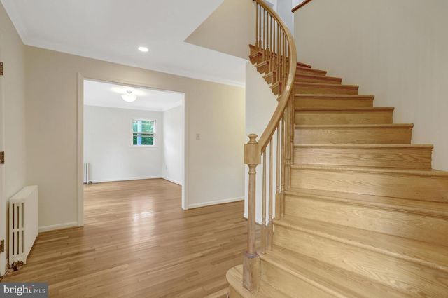 411 N BRYAN ST, Arlington, VA 22201