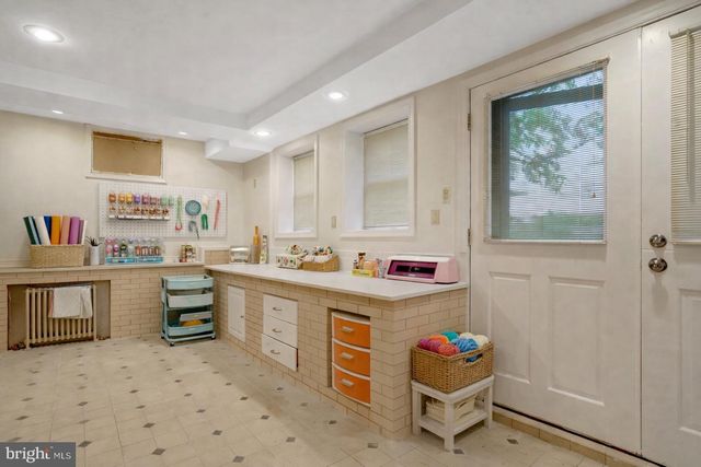 411 N BRYAN ST, Arlington, VA 22201